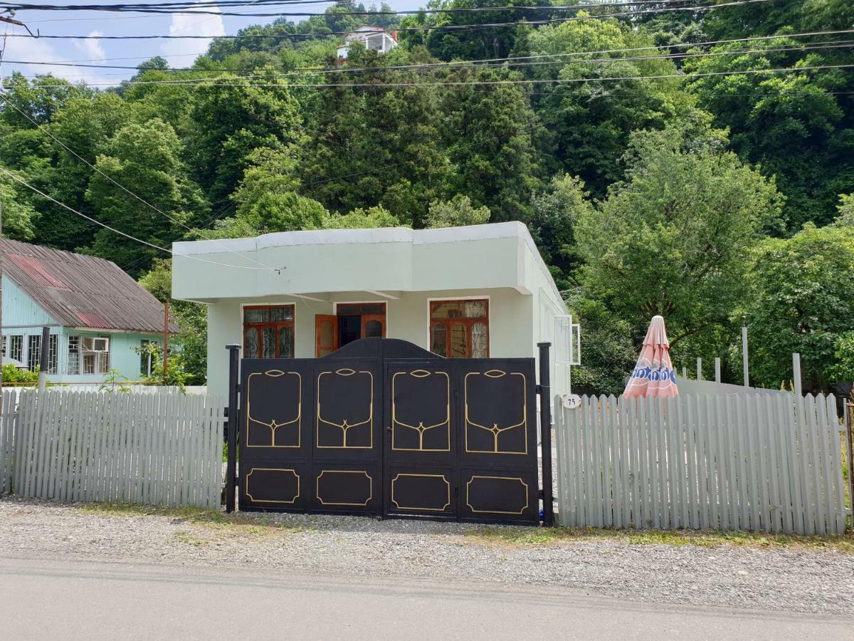 Holiday Home In โกนิโอ ภายนอก รูปภาพ